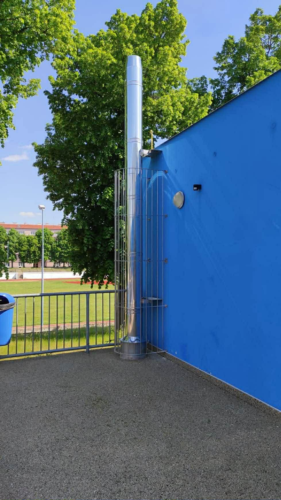 Výstavba nerezového komína