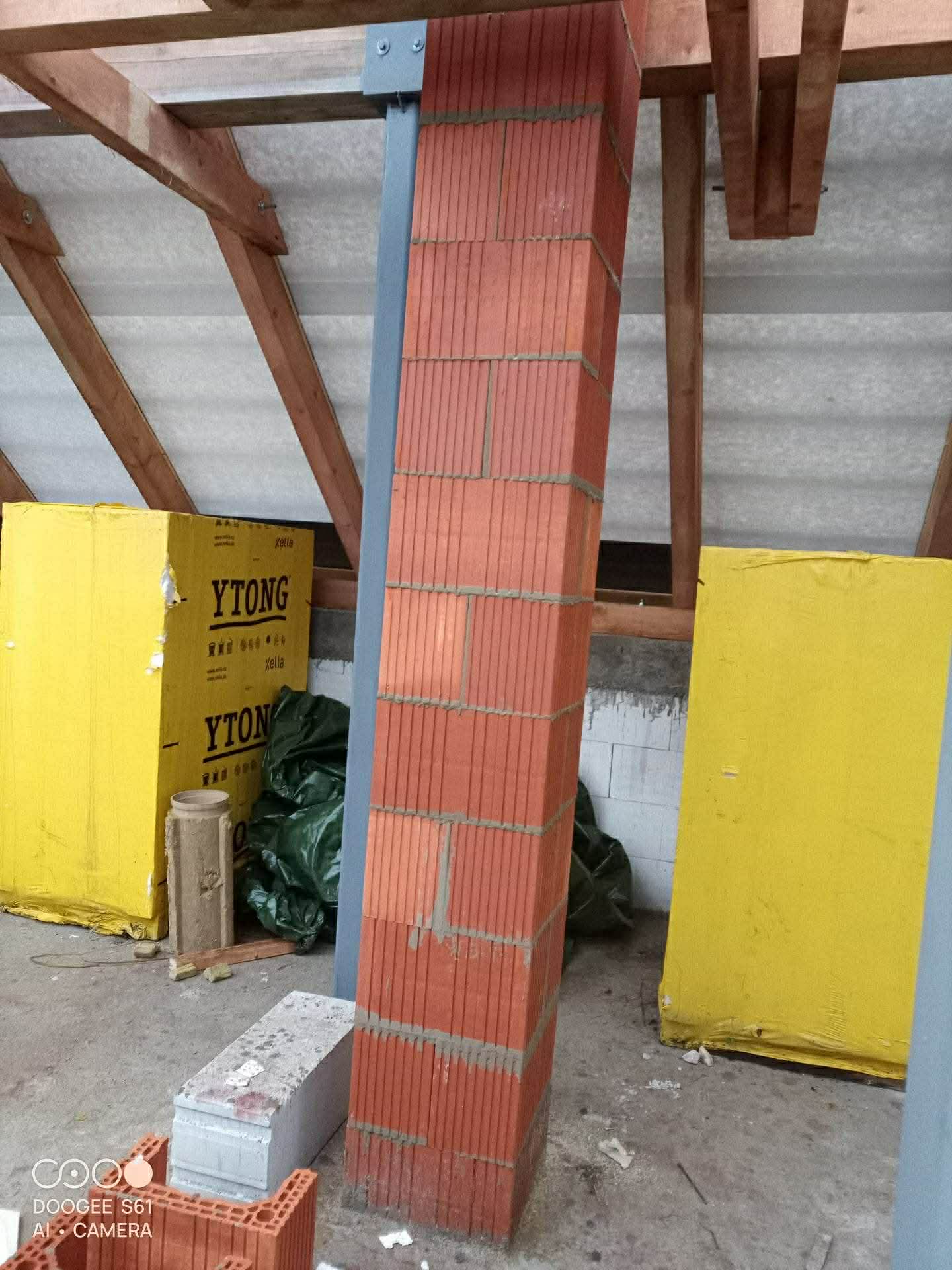 Stavba nového komína